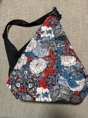 Floral Triangle Sling Backpack in Red, Blue & White